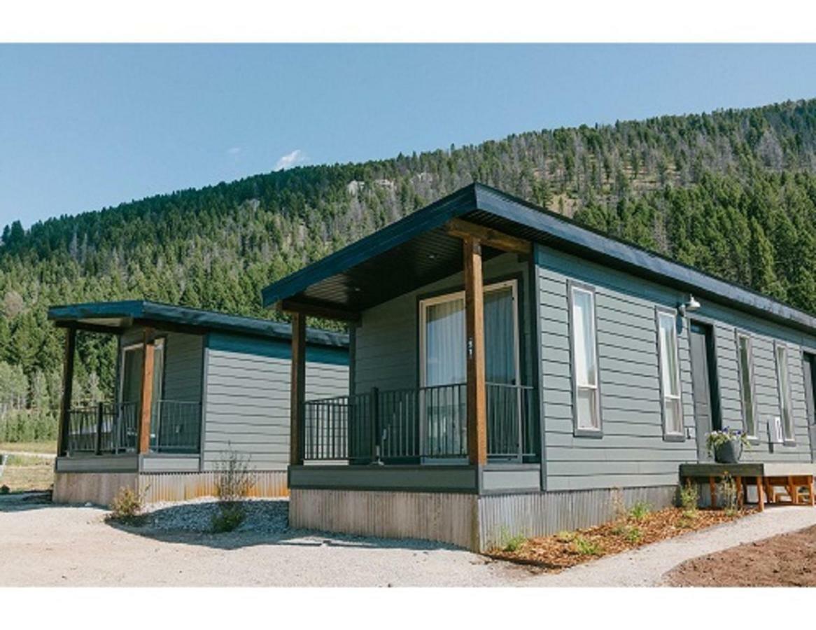 Terra Nova Cabins West Yellowstone Εξωτερικό φωτογραφία